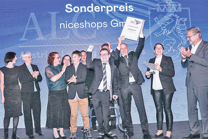 Das Team der niceshops GmbH freut sich über den Sonderpreis für Inklusion des Steirischen Business Awards von Austria’s Leading Companies.