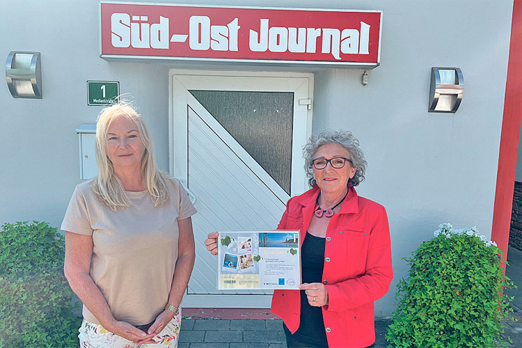 SOJ-GF Ulrike Krois und die Gewinnerin Elfriede Klaindl.