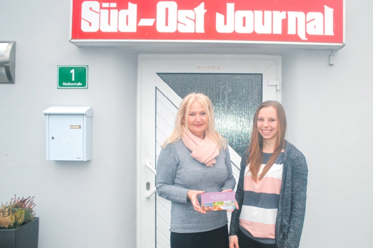 SOJ-GF Ulrike Krois mit Gewinnerin Daniela Wiedner.