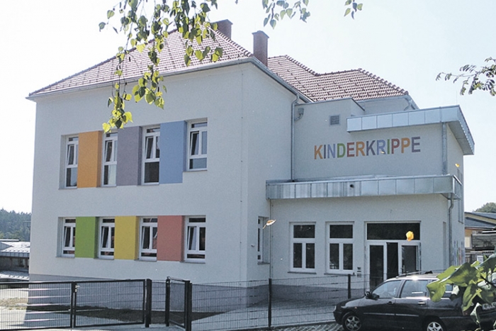 Die neue Kinderkrippe in der ehemaligen Volksschule in Ehrenschachen.