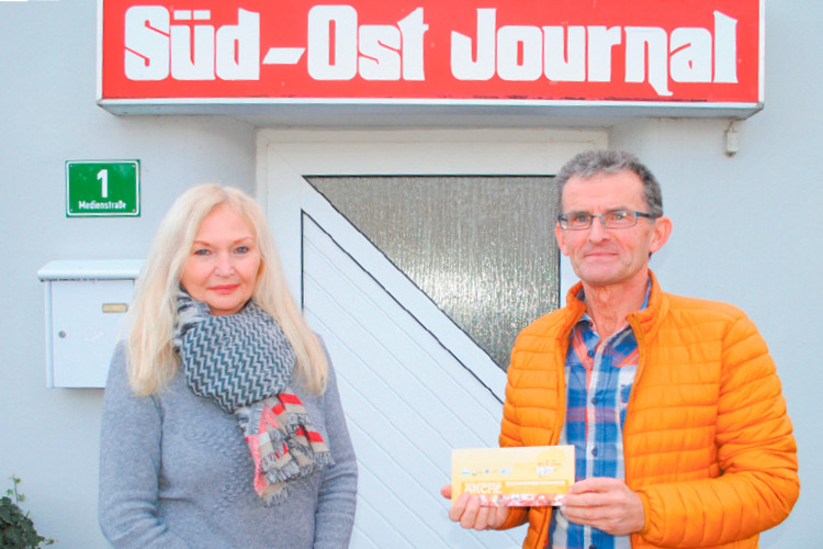 SOJ-GF Ulrike Krois und der Gewinner Gerald Hartweger.