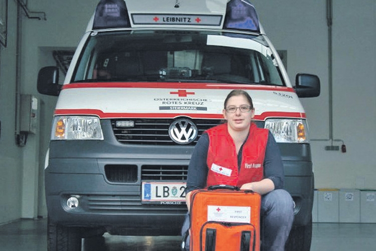 Die zweite Heimat von Susanne Größ ist die Rot-Kreuz-Dienststelle. Als First Responder ist die Wolfsbergerin im Einsatz um Leben und Tod.