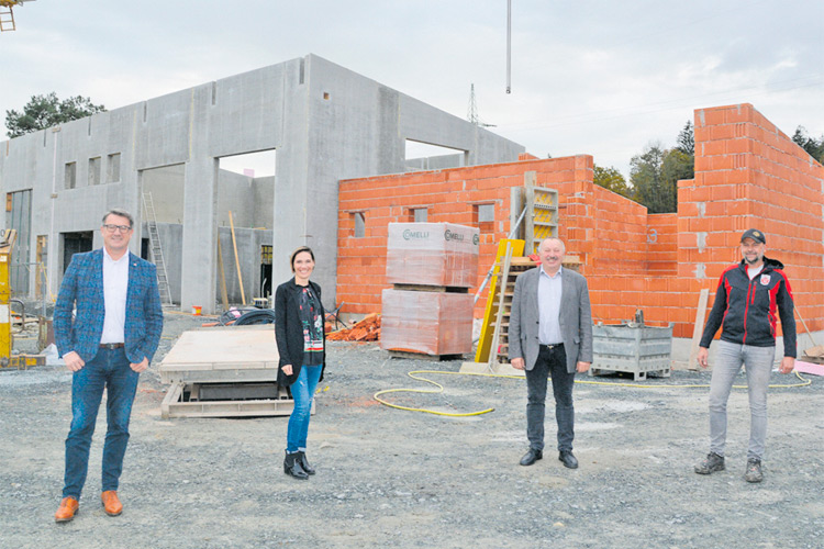 Besichtigung der Baustelle Bauhof neu mit OSG-Chef Dr. Alfred Kollar. 