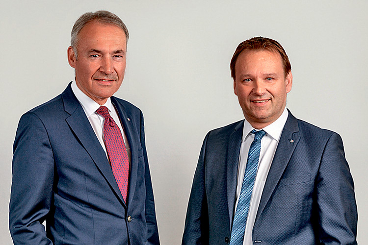 Direktor Ulf Schneller und Landesobm. Peter Nemeth wollen die wirtschaftlichen Rahmenbedingungen im Burgenland weiter verbessern.